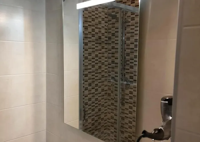 Lavi - Lakeside L&b 米兰