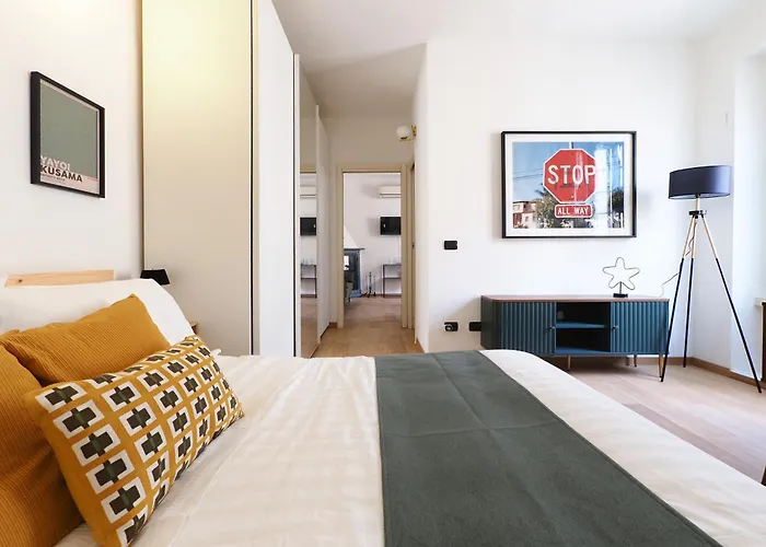 Casa Raffaello, Bohemian Chic Nel Cuore Di Wagner * Milan