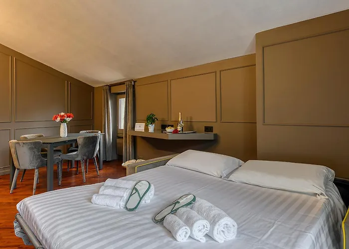 Palermo, 18 - Two-room With Terrace *