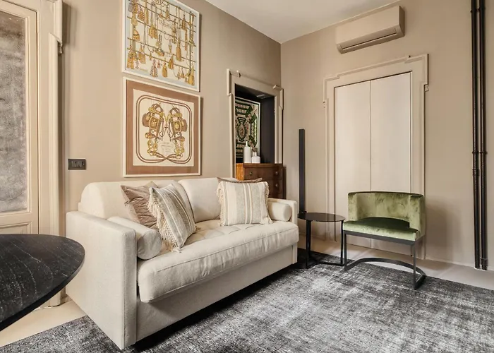 Apartment Domusmi Vitruvio 11 Milan