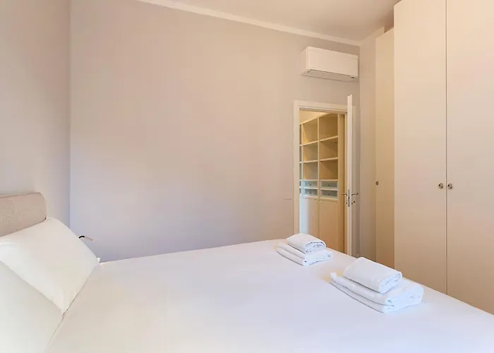 Lägenhet Easyhomes - Piazza Erculea