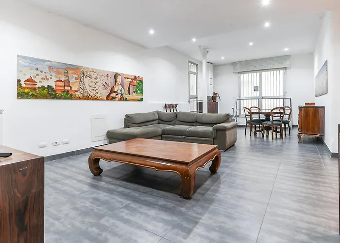 Friends & Family House Milán