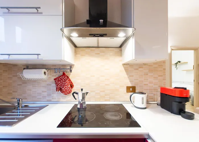 I-host - Rombon 38 * Mediolan