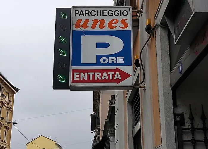 Appartement Via Melzo Retro Il Cuore Di Porta Venezia