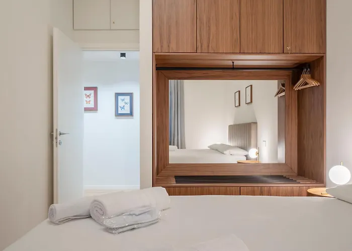 Tantardini House Near Navigli-bocconi Apartamento