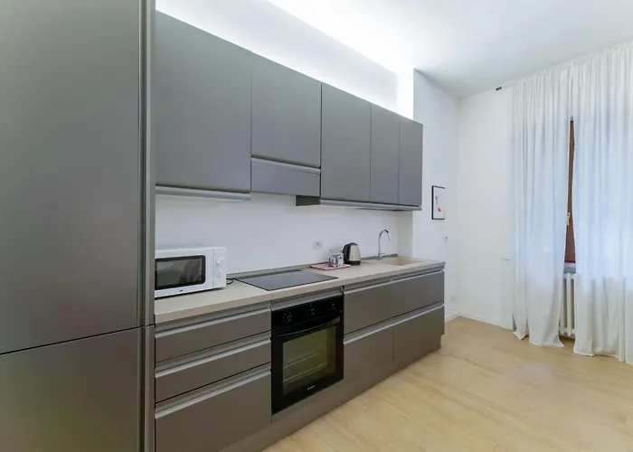 Paganini 4 Exclusive - 2 Bedroom And 2 Bathroom Milán