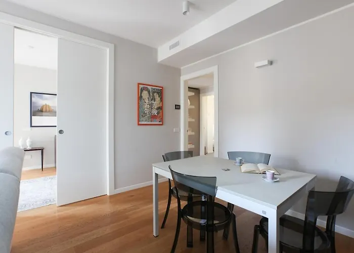 Hacca Collection - Luxury Porta Volta-brera 2br With Terrace 아파트