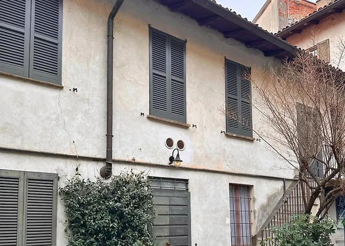 Appartement Navigli, Incantevole Dimora Storica Ristrutturata Vicino Metro, Con Wifi Milaan