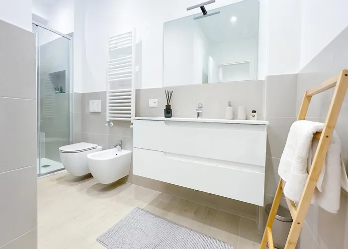 The Boutique - Bande Nere M1 Metro Direct To Duomo & San Siro - Center Apartment *