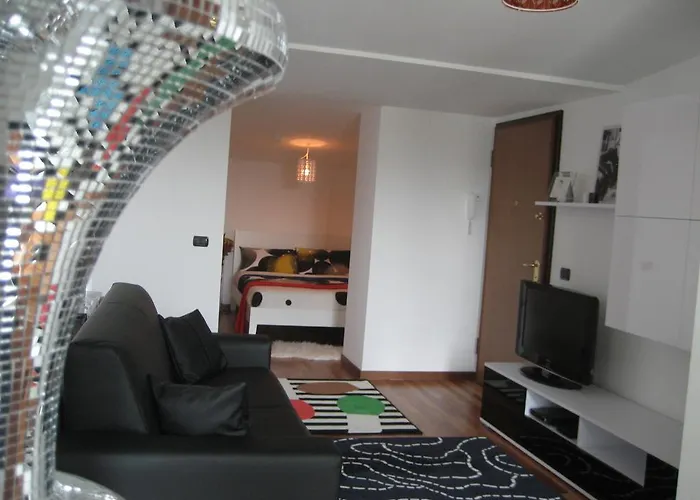 New Luxury Attic Santa Giulia Expo Apartmán Milán