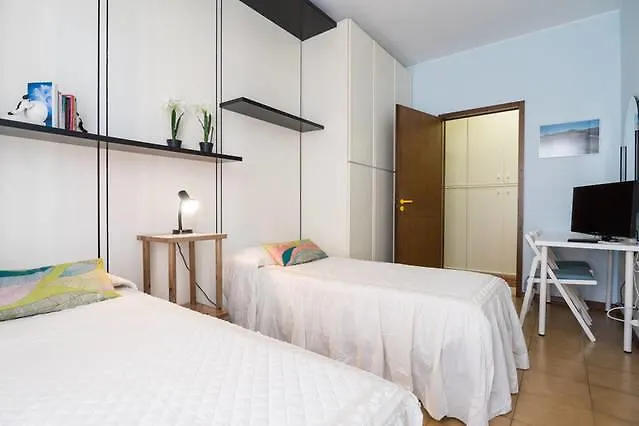 Duomo 15 Minuti בית הארחה מילאנו