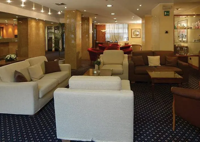 Hotel Life Poliziano, By R Collection 4*