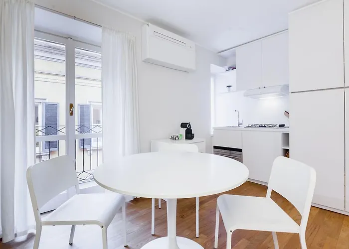 Easyhomes - Spiga Appartamento