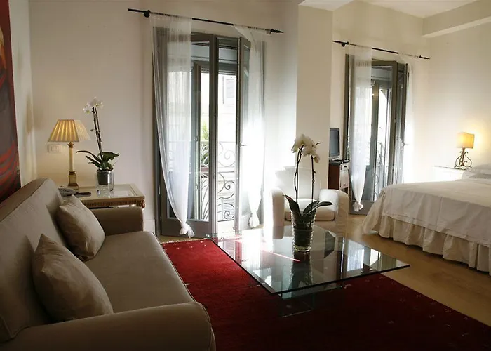 Milanosuites Apartman *