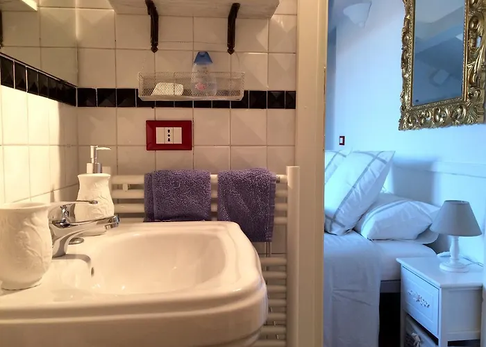 Pied A Terre With Terrazza In Center * Milano