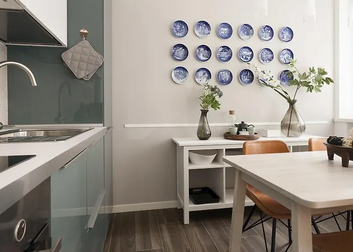 Italianway Easy - Magenta 32 Bilo * Mailand