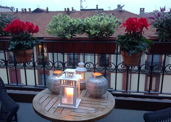 Pied A Terre With Terrazza In Center Milano