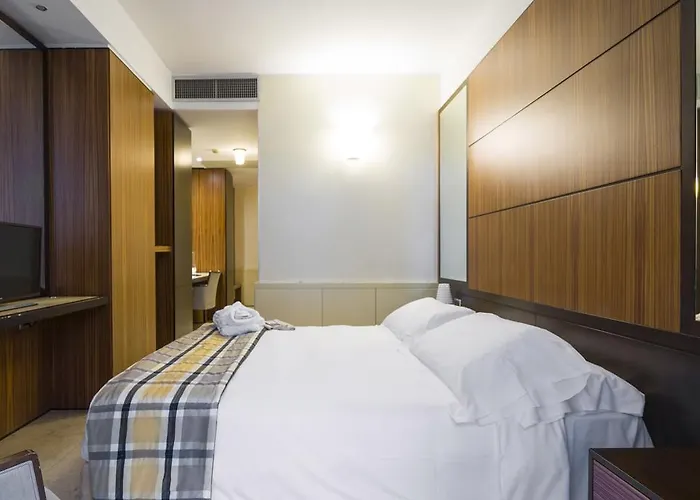 Carrobbio 4* 밀라노