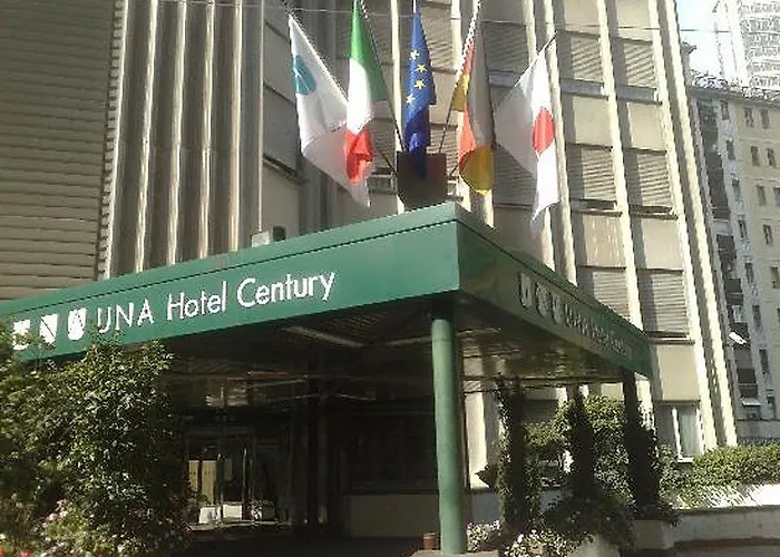 Century Hotel 4*