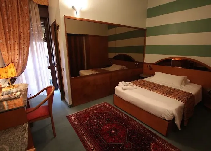 Carrobbio 4* 밀라노