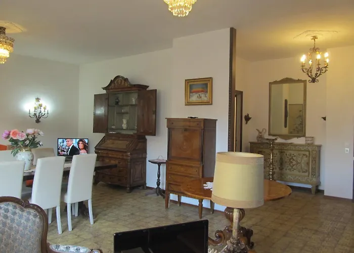 Welcome To My House Bed & Breakfast 4*