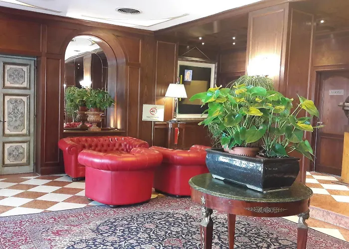Hotel Romana 4*