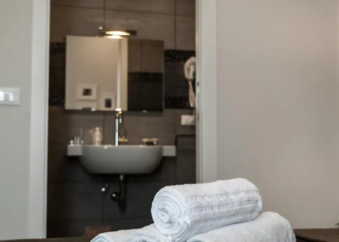 Bed Linate 4* Milano