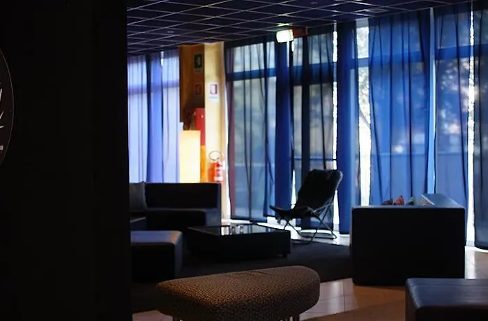 New Generation Chic Sempione *