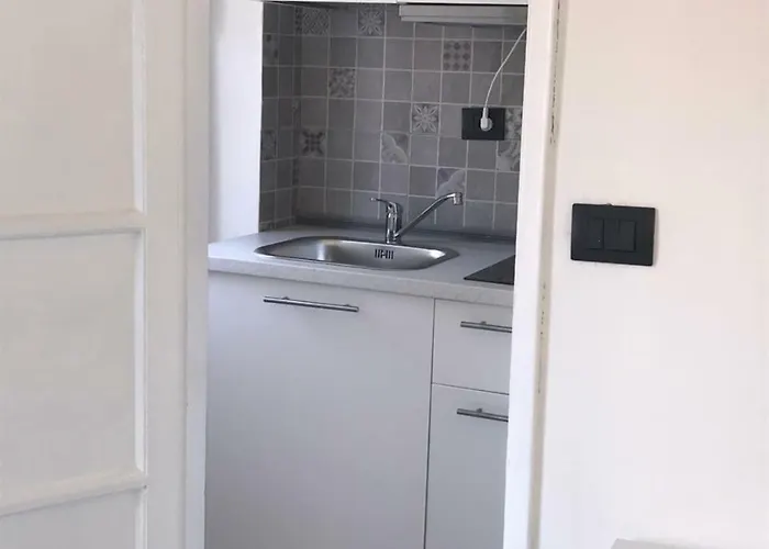 Pisanello ゲストハウス *