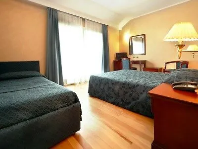 特米诺酒店 3* 米兰