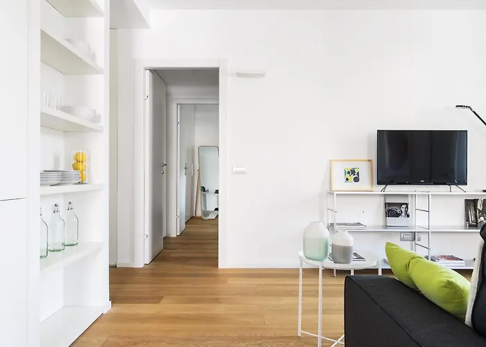 Joivy Stylish 1-bedroom Flat *