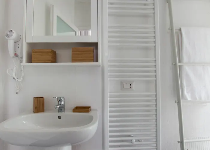 Ecosuite & 4* Mediolan