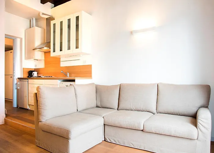 Easyhomes - Porta Venezia Oberdan Milão