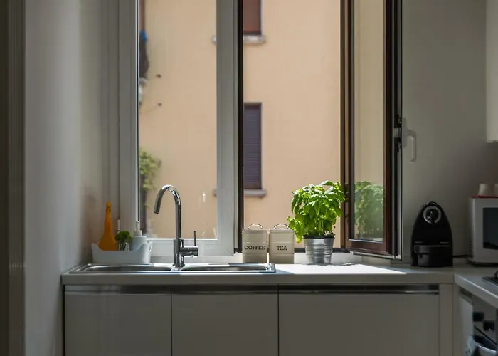 Lovely Cenisio Appartement *