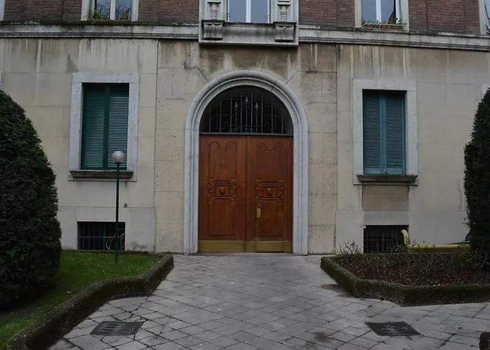 Aria Di Casa - Navigli Darsena * Milan
