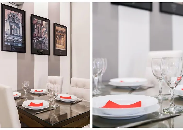 S. Ambrogio Square * Милан