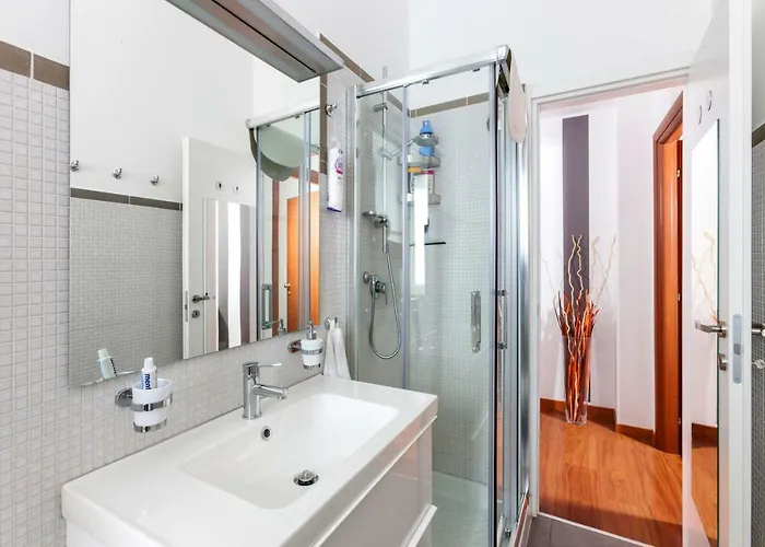 Апартаменты Bright House In