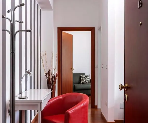 Апартаменты Bright House In *