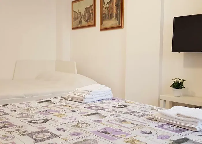 Area 14 Navigli * Милан