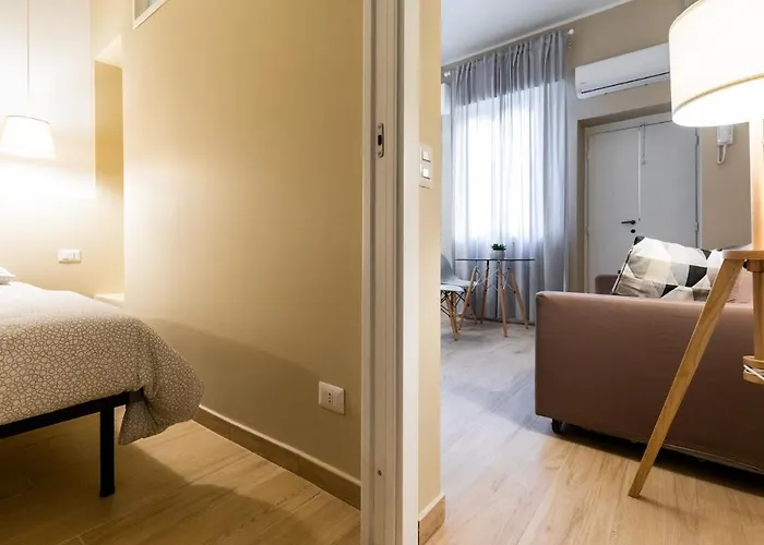 Апартаменты Fantoni Excelsior San Siro Stadio 2 6 Posti Letto *