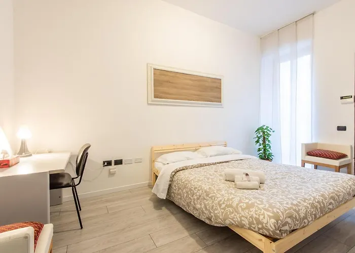 Central Guest House بيت ضيافة ميلان