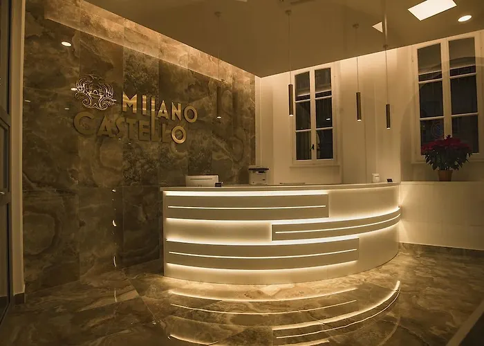 米兰城堡酒店 3*