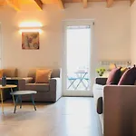 Stepandgo Navigli شقة
