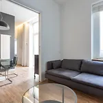Easytopstay - Tricolore Modern And Cozy Milán