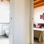 Stepandgo Navigli شقة ميلان