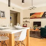 아파트 The Rent - Cozy Two-bedrooms In Pasteur District 밀라노