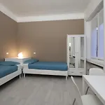 Casajulienne * Milánó