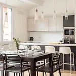 The Rent - Gorgeous Two-bedroom Close To Cinque Giornate Square Appartamento Milano