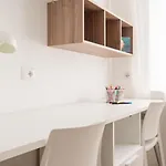 The Rent - Gorgeous Two-bedroom Close To Cinque Giornate Square *