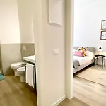 Apartamento Fara Cinque By Vrmd Hospitality Milán